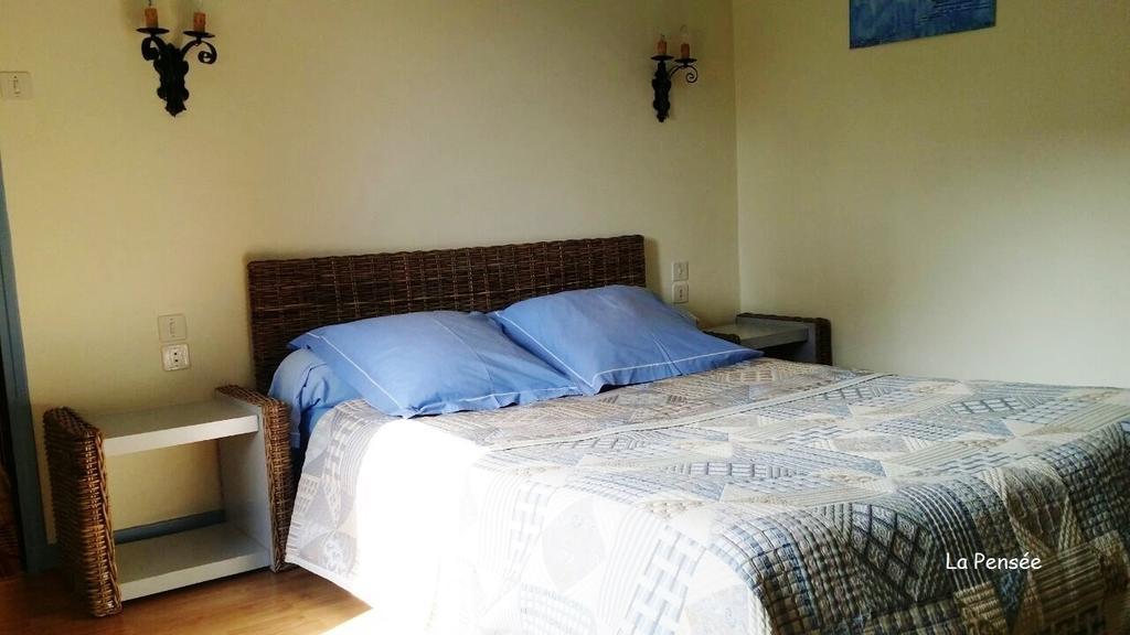 Chambres D'Hotes Belard Plonévez-Porzay Екстериор снимка